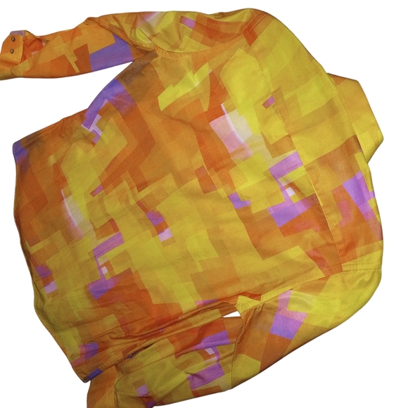 Dolce Guava Milano Italian Made Button Down Long Sleeve Abstract Shirt. SIZE L - Picture 3 of 5